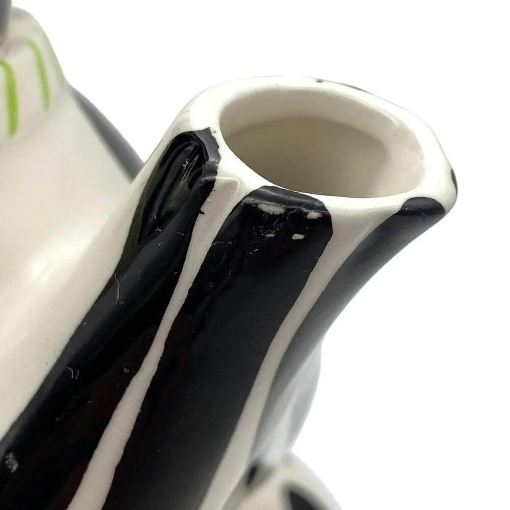 VTG Gloria Vanderbilt Black white stripe Cat coffee tea pot Tastesetter IGMA